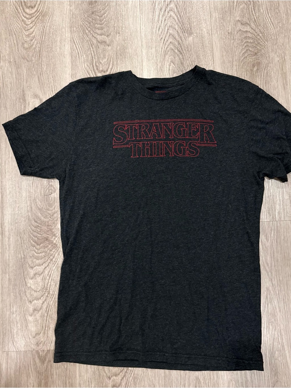 Netflix T-Shirt “Stranger Things"